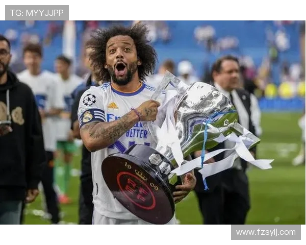 马塞洛在欧冠中的关键表现与皇马多冠王背后的功臣 马塞洛在欧冠中的关键表现与皇马多冠王背后的功臣