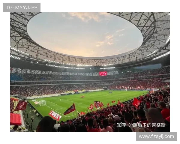 首轮上座率破纪录:中超球市迎来回暖信号 首轮上座率破纪录:中超球市迎来回暖信号