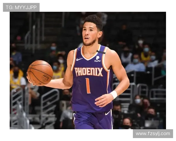 布克盛赞文班：对他的球风和表现充满敬意与尊重